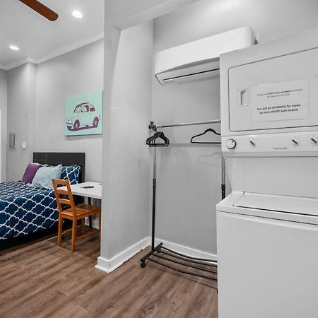 Trendy Montrose 1Br Apartment Houston Exterior foto